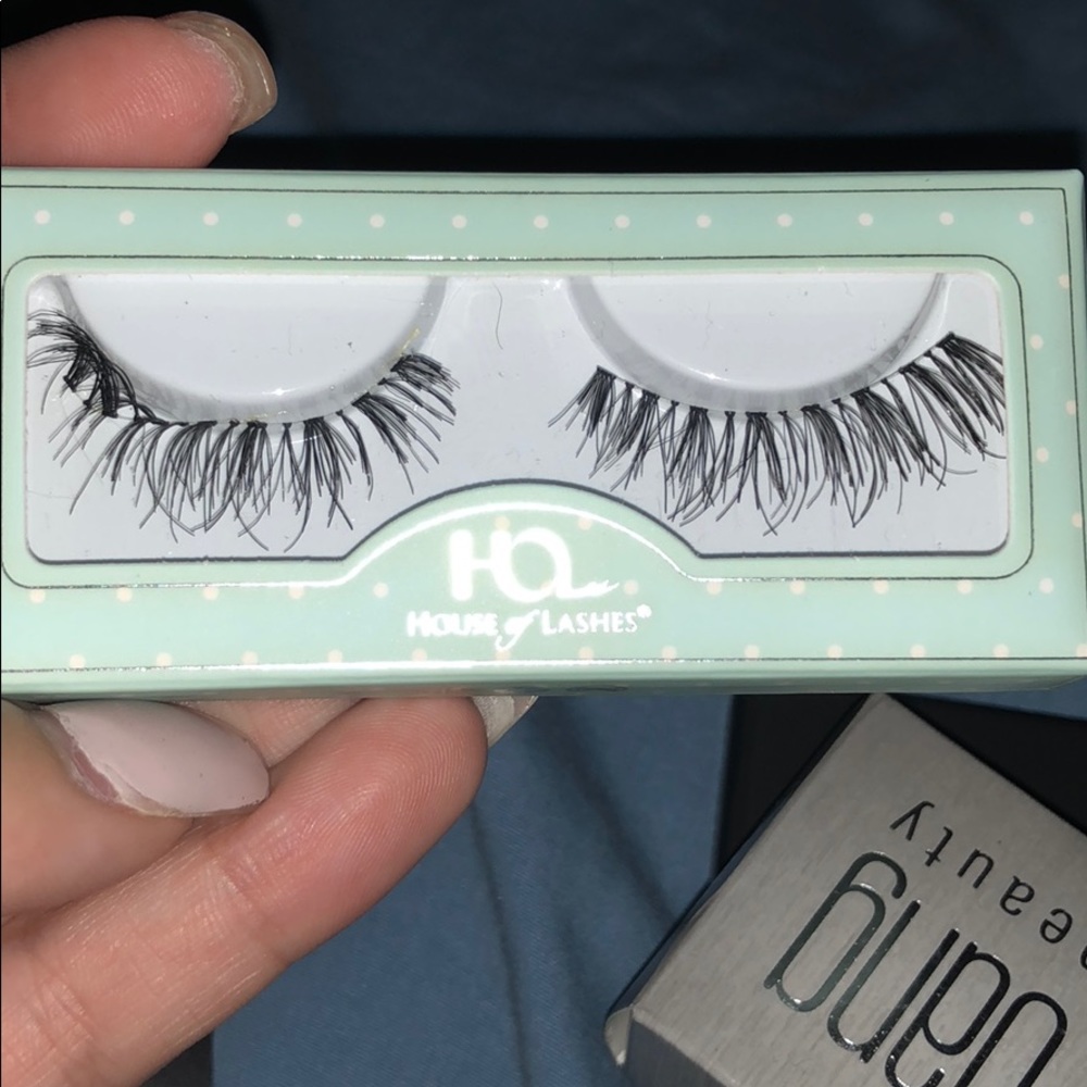 Eyelashes